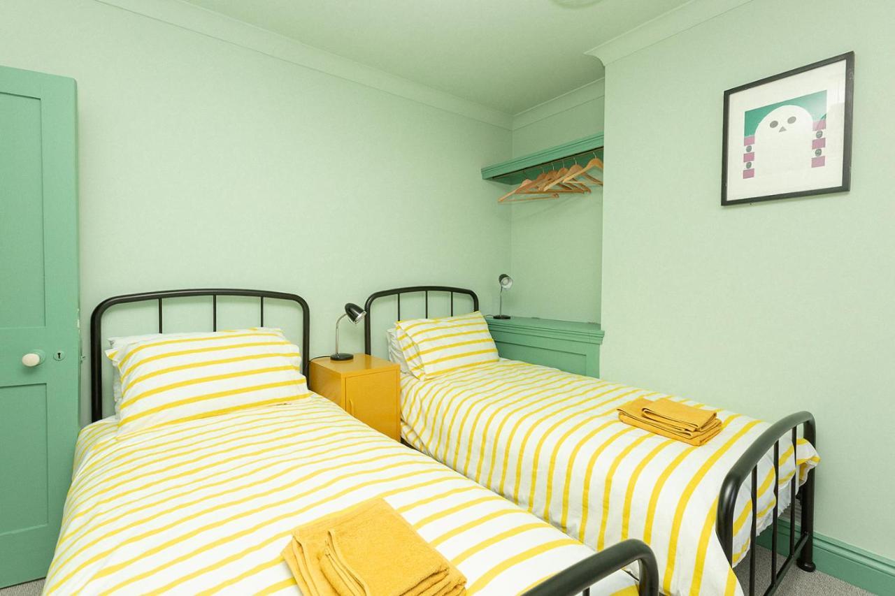 דירות Funky Flat In Margate'S Westbrook Bay מראה חיצוני תמונה